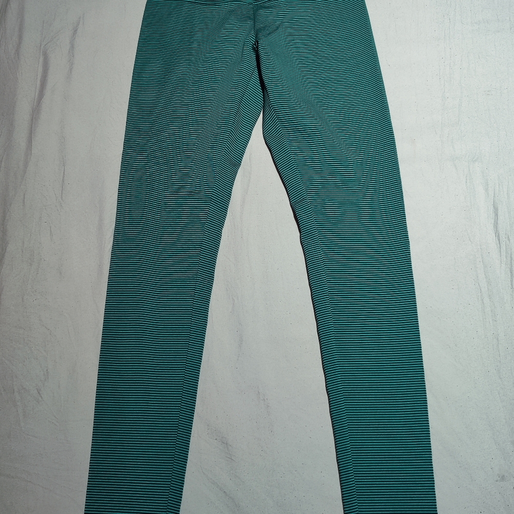 Athletic stretch pants